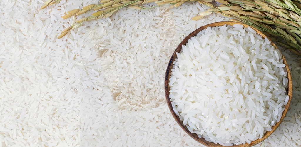 Why Natural Indrayani Rice is the Best Aromatic & Non-GMO Staple?